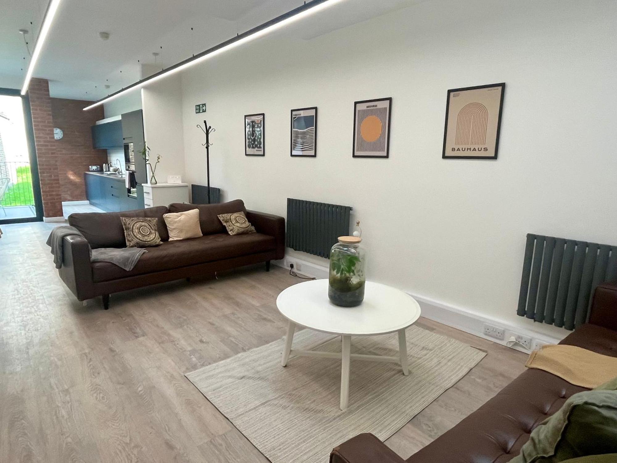 Shoreditch Apartments By Dc London Rooms Room photo